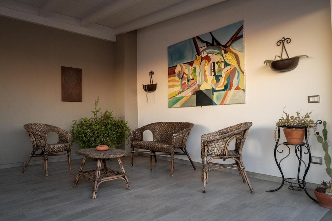 Mama Suite Lecce Bagian luar foto